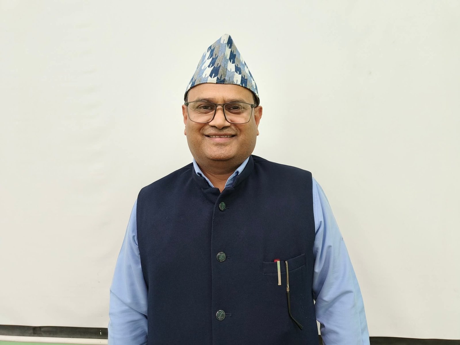 डा. रौशनद्वारा नेकपा प्रवेशको हल्ला खण्डन