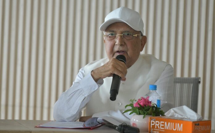 kp-sharma-oli-1