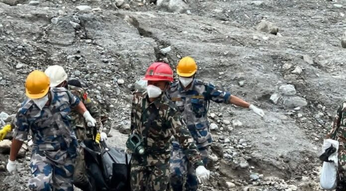 बाढीको आठौँ दिनमा लाङटाङ सुरुङबाट निकालियो दुई शव